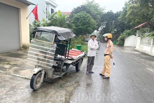 Thanh Miện xử lý 8 trường hợp sử dụng xe công nông, xe kéo, xe tự chế